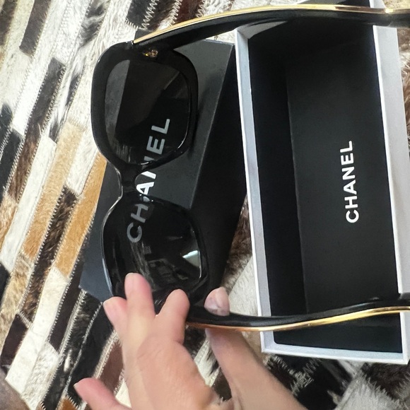 Chanel Black Glasses - Picture 3 of 4